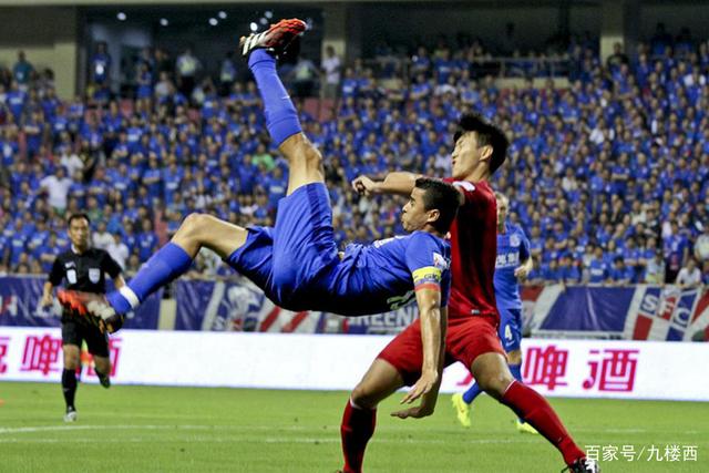 武磊五获金球奖：去年受之有愧 今年给自己心安